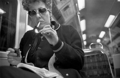 Bob Mazzer  – On the Tube